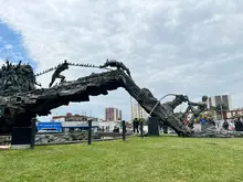 Alcaldía de Cali atiende colapso del ‘Monumento a la Solidaridad’