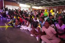 Las Comunas 13, 14, 15 y 21 bailaron al son de México y Estonia