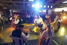 Las Comunas 13, 14, 15 y 21 bailaron al son de México y Estonia