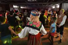 Las Comunas 13, 14, 15 y 21 bailaron al son de México y Estonia