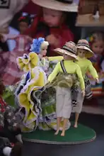En el Encuentro de Culturas Populares se intercambiaron presentes para recordar este evento de talla mundial