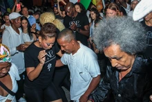 Cubanos y caleños se tomaron el Bulevar del Río a ritmo de Salsa. ¿Cómo terminó?