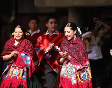 Padre e hija ecuatorianos, por primera vez le danzan a Cali con su corazón 