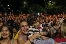 En el Teatro Jorge Isaacs se encendió la noche con las danzas del mundo