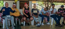 Visita Min. Interior y Deporte mesa local barrismo social