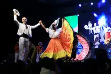 Cierre apoteósico de la ‘Gran Parada de las Culturas Populares’ en el Bulevar del Río