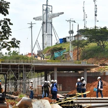 El Cristo de Cali se sostendrá solo: Secretaría de Vivienda retiró estructura metálica de apoyo