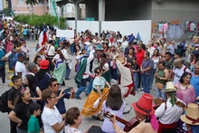 Grupo Chamal de Chile se lució en desfile del ‘Encuentro Mundial de las Culturas Populares’