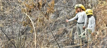 Bomberos le siguen el rastro a la ‘huella’ criminal del incendio en Cristo Rey