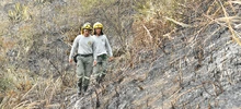 Bomberos le siguen el rastro a la ‘huella’ criminal del incendio en Cristo Rey