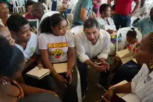 “Tenemos que erradicar la corrupción y rescatar al Pacífico como alternativa de desarrollo social”: Jorge Iván Ospina