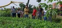 Huertas comunitarias recibieron visita ‘en familia’ del equipo de Gobierno 