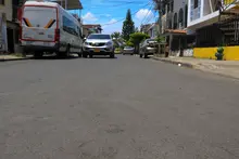 En la comuna 12 se construyen vías con ‘Obras de Corazón’