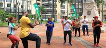 Los caleños se gozaron la Plaza de Cayzedo a punta de aerorrumba