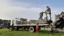 Retiran Monumento a la Solidaridad para adelantar su restauración