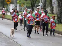En Cali se corrieron 3 kilómetros donde la familia fue protagonista