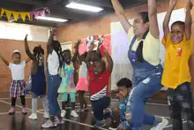 Niñas y niños de la UTS Potrero Grande rindieron homenaje a las madres