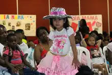 Niñas y niños de la UTS Potrero Grande rindieron homenaje a las madres