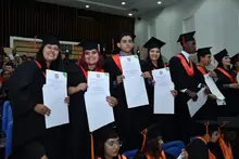 38 beneficiarios de ‘Todas y Todos a Estudiar’ se graduaron del Centro Internacional de Estudios Balbino Solano