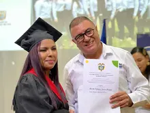 38 beneficiarios de ‘Todas y Todos a Estudiar’ se graduaron del Centro Internacional de Estudios Balbino Solano