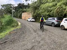 Alcaldía de Cali le cumple a la comunidad de La Buitrera con la conformación de vías terciarias