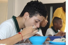 Creeser para el Futuro alimenta a más de 300 personas diariamente