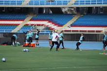 “Cali quiere tanto a la Selección, que va a llenar el Pascual”:  técnico del equipo colombiano de fútbol femenino