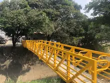Entregan dos nuevos puentes peatonales para privilegiar al peatón en Cali