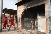 Autoridades realizan operativos de recuperación del espacio público en la comuna 15