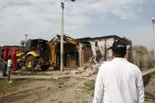Autoridades realizan operativos de recuperación del espacio público en la comuna 15