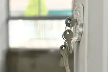 Don Jesús recibió las llaves de una nueva vida