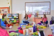 Contar cuentos a los niños fortalece su lenguaje