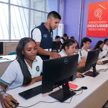 Laboratorio de Innovación Digital Paso del Comercio abrió sus puertas a la caleñidad 