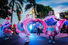 El Encuentro de Danzas Folclóricas Mercedes Montaño ofrece una programación artística en el Festival de las Macetas