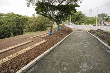 Parque Pacífico avanza en la construcción de su plazoleta peatonal e instalación de letras monumentales