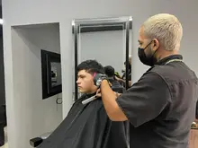 Barbero perfeccionó sus técnicas gracias a Todas y Todos a Estudiar
