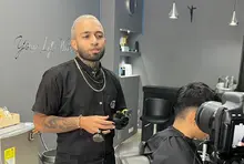 Barbero perfeccionó sus técnicas gracias a Todas y Todos a Estudiar
