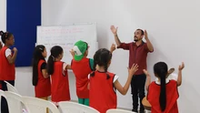 Todo empieza a estar bien para los niños del jarillón.