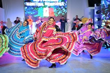 Con una grandiosa y emocionante gala, el público caleño se despidió del Encuentro Mercedes Montaño