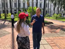 Infraestructura promueve el cuidado del espacio público en la Plaza de Cayzedo