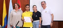 Jóvenes se capacitaron para investigar y enfrentar desafíos sociales