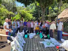 Continúa entrega de insumos y materiales a huertas comunitarias de Cali