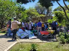 Continúa entrega de insumos y materiales a huertas comunitarias de Cali