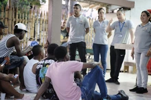 ‘Perla’ trasciende todo tipo de fronteras en barrios de Cali