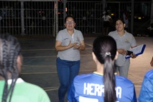 ‘Perla’ trasciende todo tipo de fronteras en barrios de Cali