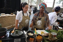La gastronomía, un referente de las mujeres afro del Pacífico ante el mundo