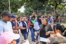 Primera jornada de limpieza, aseo y sensibilización con la comunidad en el Boulevard de Oriente