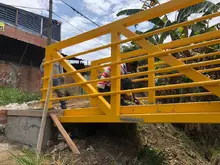 Entregan nuevo y moderno puente peatonal en la comuna 11 de Cali
