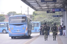 Autoridades anuncian implementación de cámaras para controlar el carril exclusivo del MIO