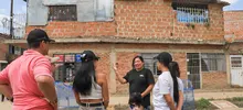 Avanza la concertación del mural que se pintará en una vivienda contigua al Bulevar de Oriente